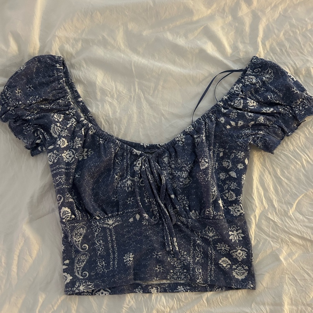 SO Blue Puff Sleeve Crop Blouse with Tie Front